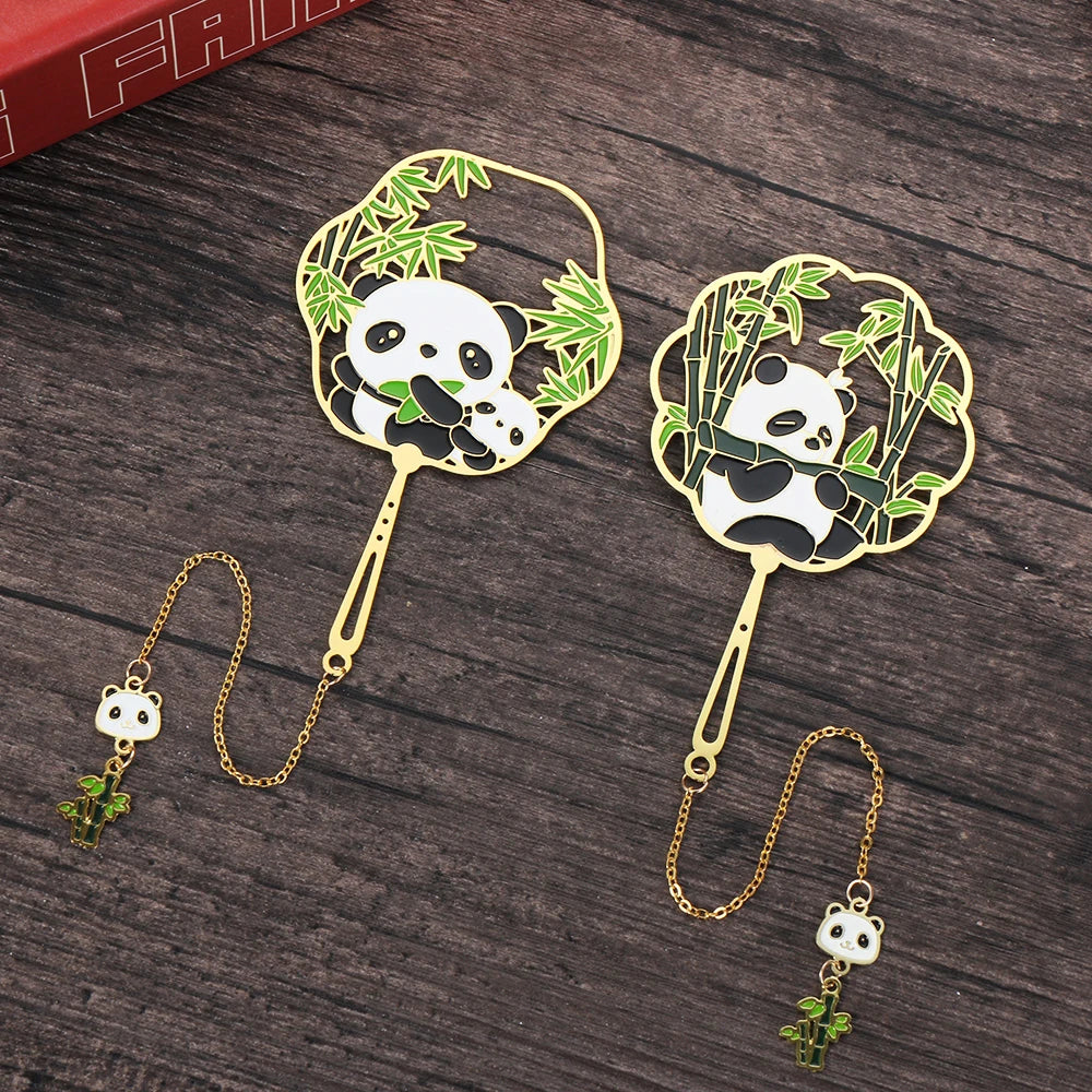 Marque-page panda en métal style chinois – Éventail rétro doré