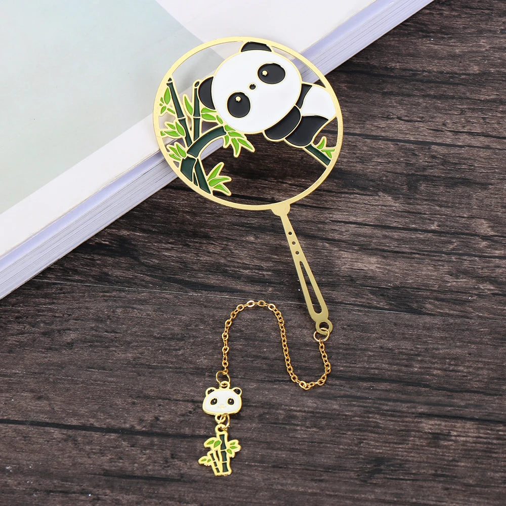 Marque-page panda en métal style chinois – Éventail rétro doré