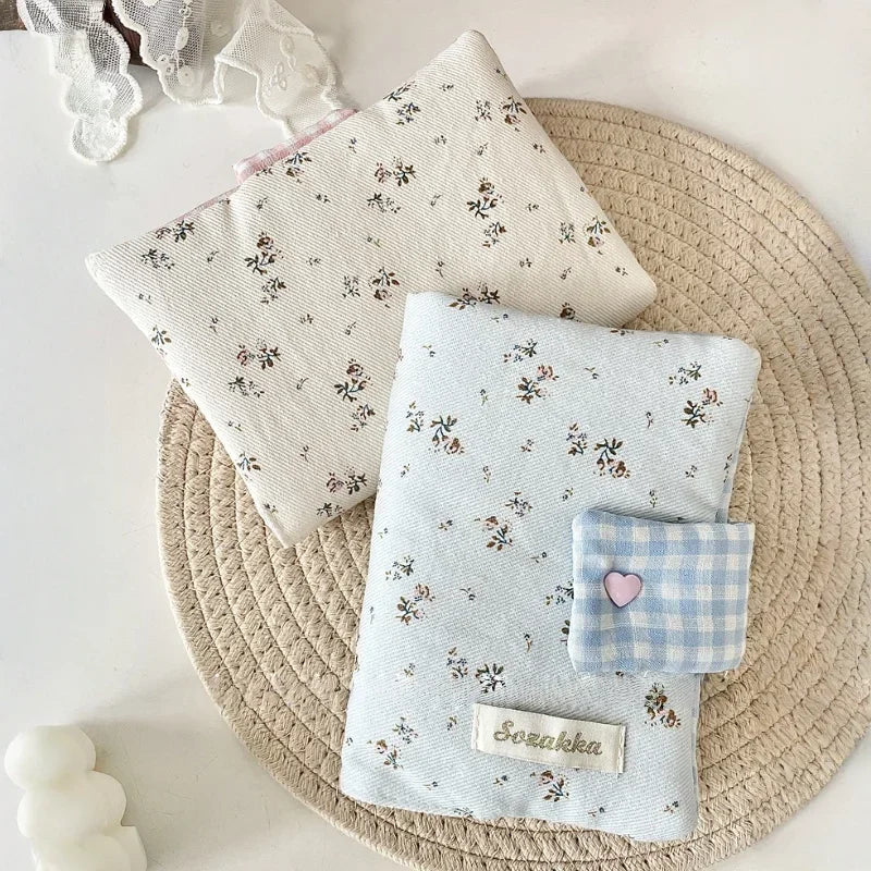 Housse de livre A6 à motif floral – Trèfle décoratif