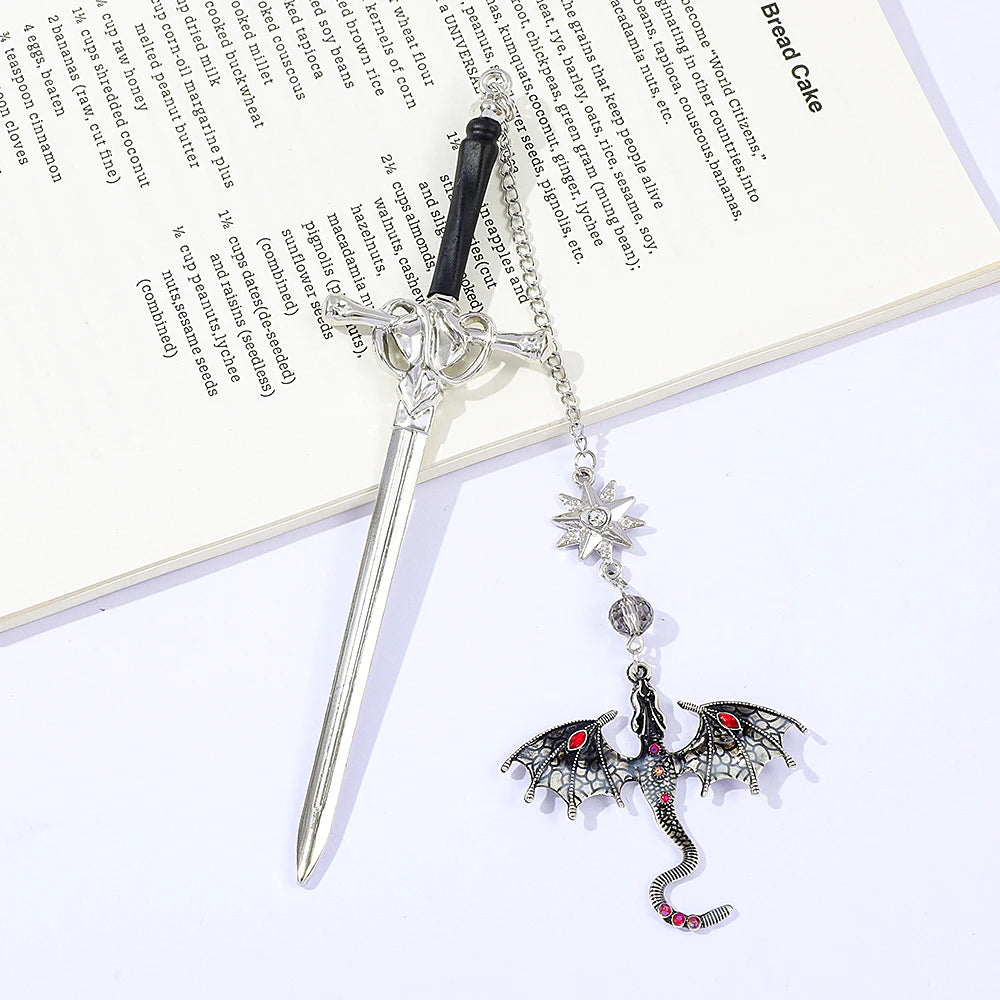 Marque-page épée dragon en métal – Style fantasy vintage