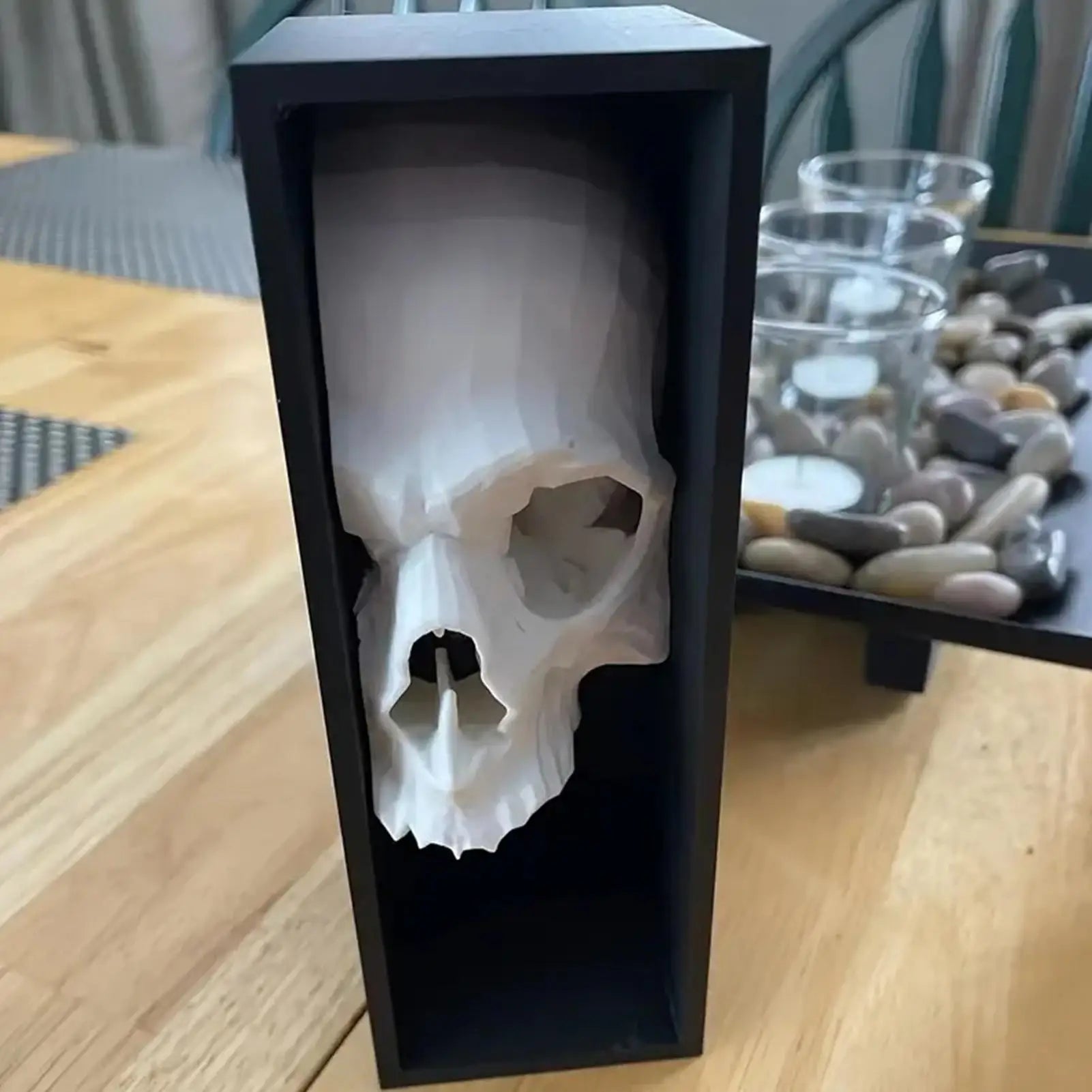 Serre-livre crâne sombre – Sculpture mystérieuse décorative