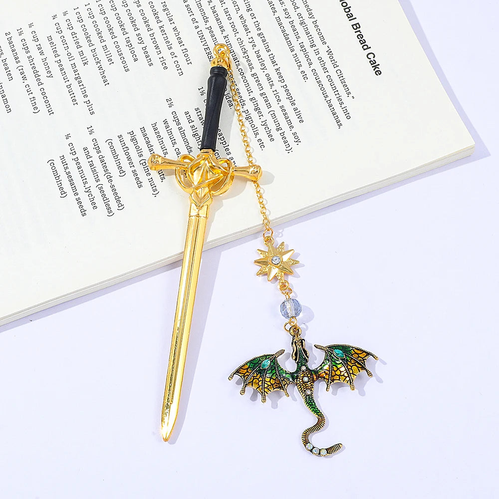 Marque-page épée dragon en métal – Style fantasy vintage