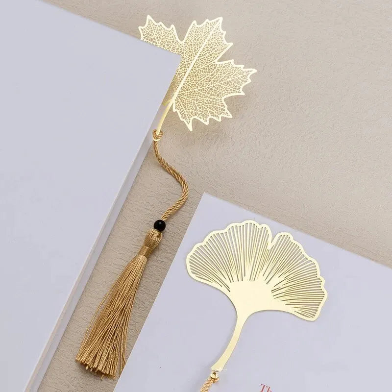 Marque-page feuille en métal style chinois – Ginkgo, érable ou lotus