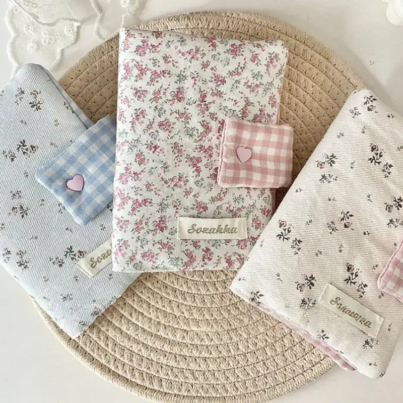 Housse de livre A6 à motif floral – Trèfle décoratif