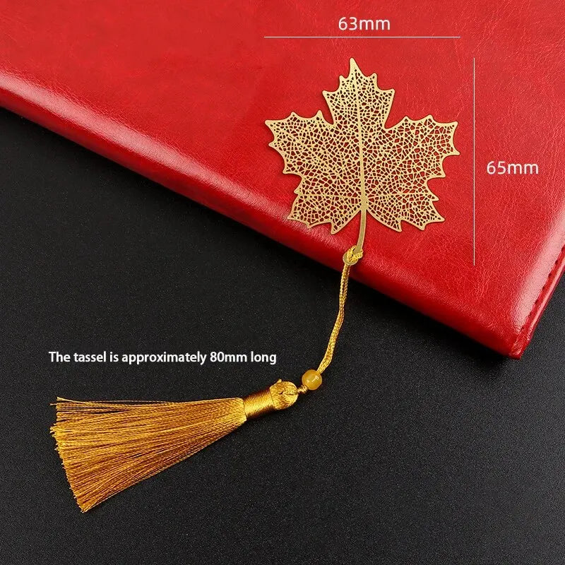 Marque-page feuille en métal style chinois – Ginkgo, érable ou lotus
