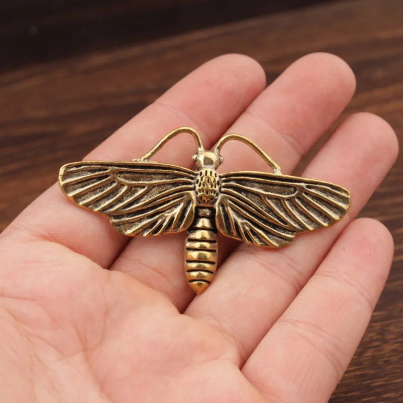 Petite sculpture papillon décorative – Ornement miniature