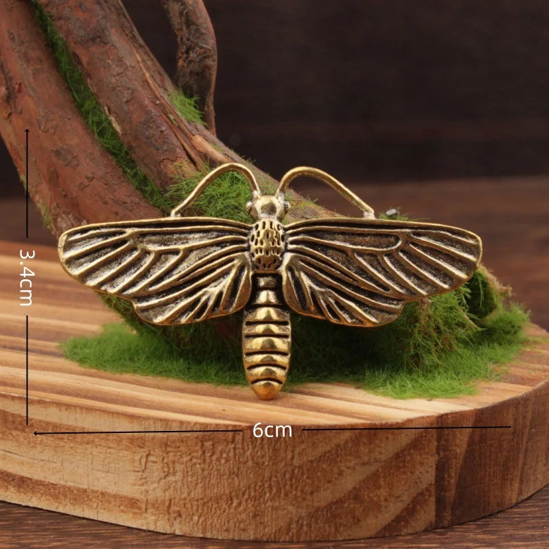 Petite sculpture papillon décorative – Ornement miniature